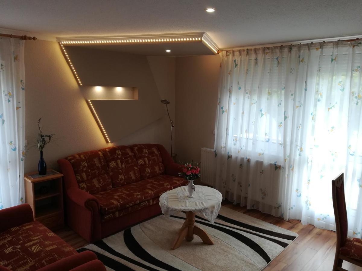 Golden Axe Apartment เฮวิซ ภายนอก รูปภาพ