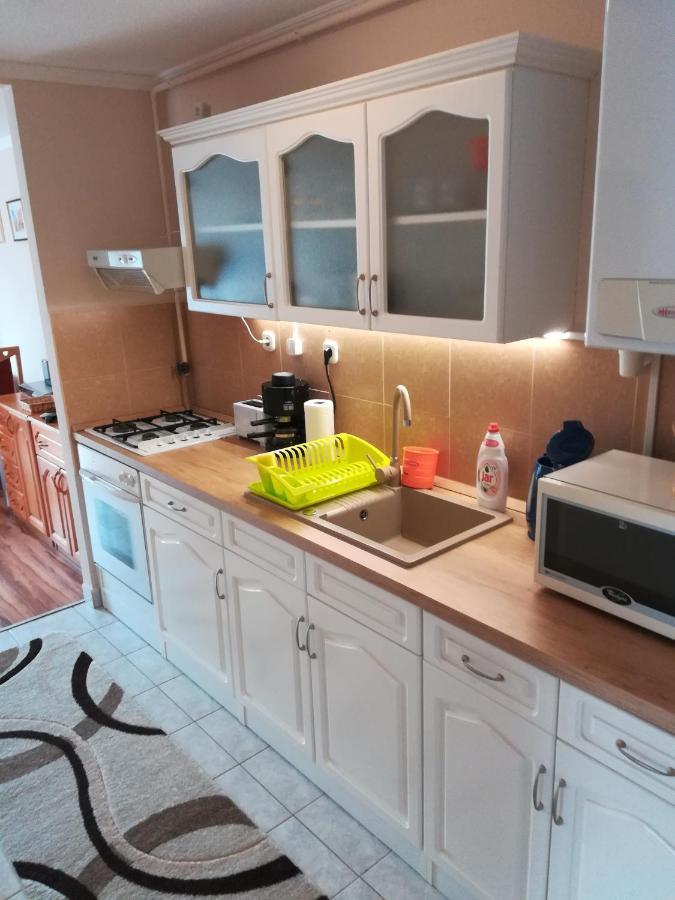 Golden Axe Apartment เฮวิซ ภายนอก รูปภาพ